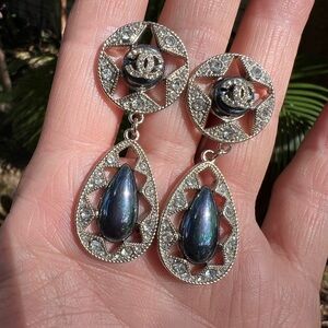 Glamorous Silver and Deep Purple Starburst Earrings Like New
